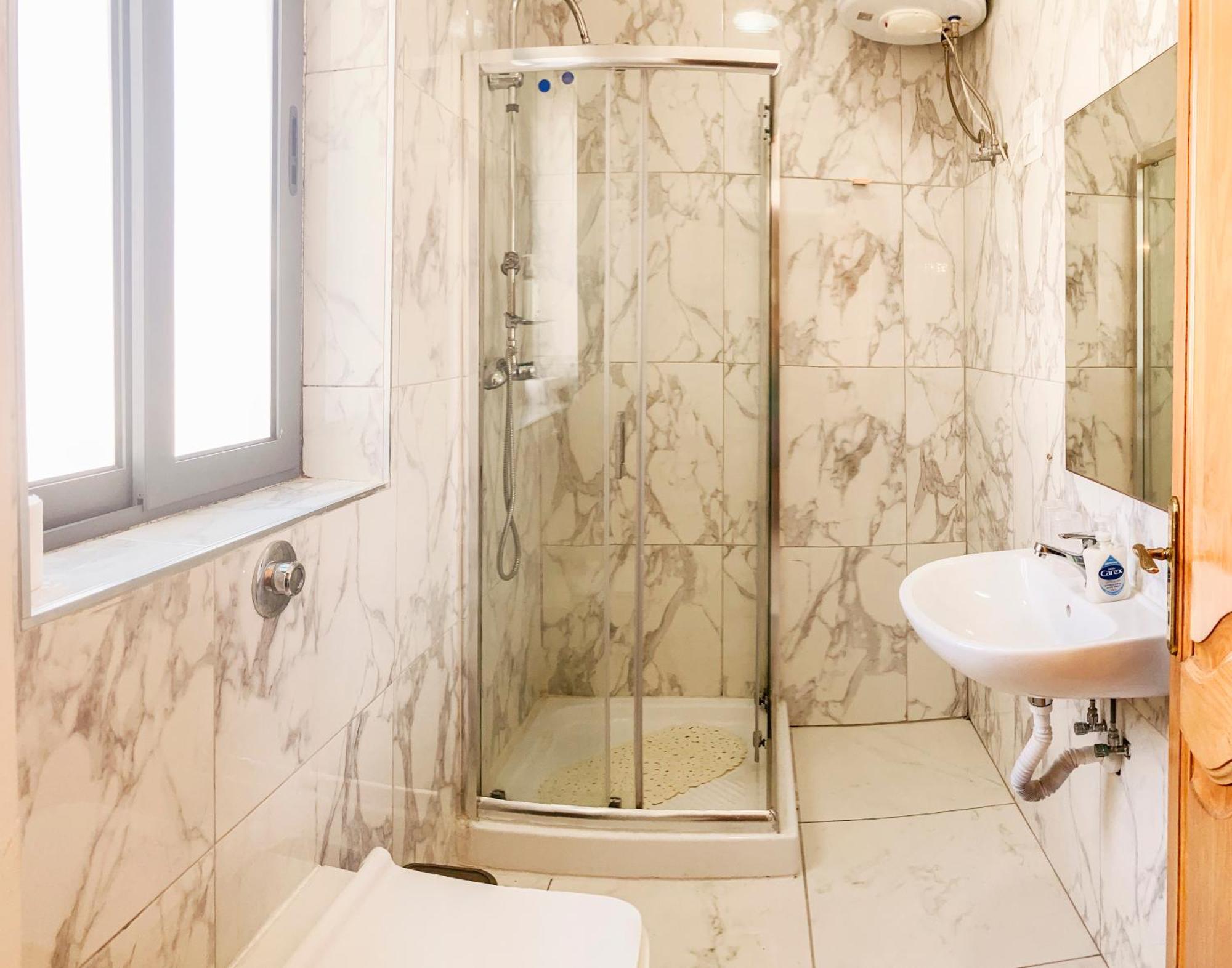 Xl Central Home - Sleeps 10 People Pietà 외부 사진