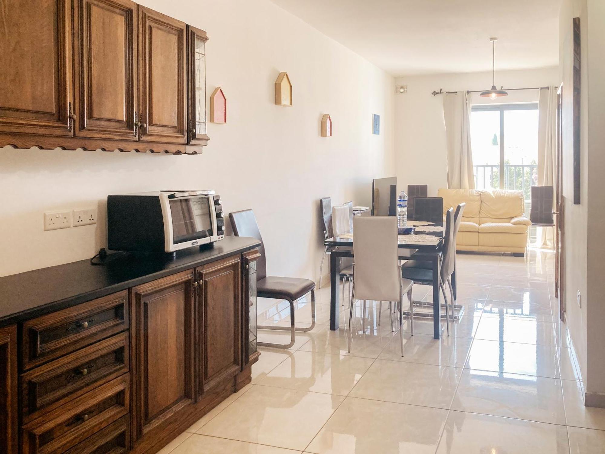 Xl Central Home - Sleeps 10 People Pietà 외부 사진