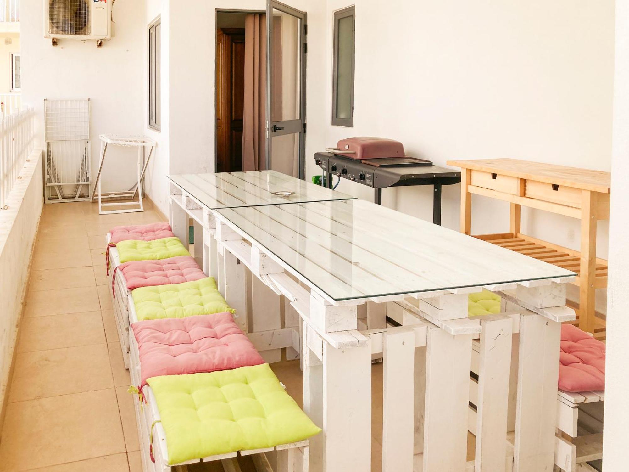 Xl Central Home - Sleeps 10 People Pietà 외부 사진