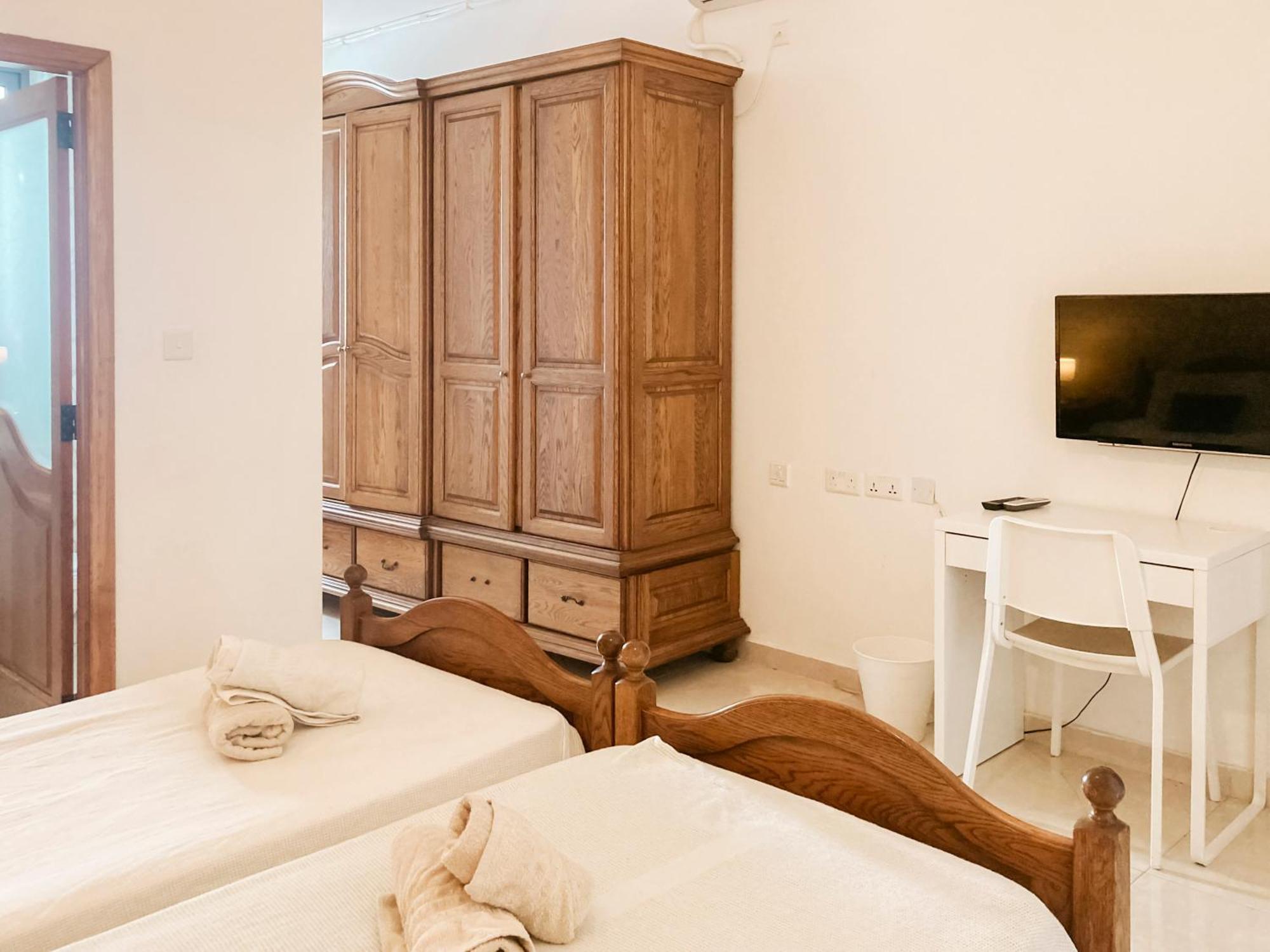 Xl Central Home - Sleeps 10 People Pietà 외부 사진