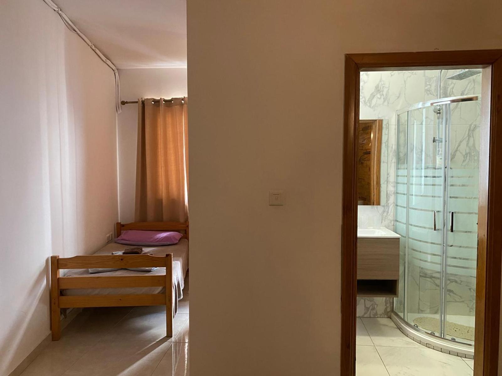 Xl Central Home - Sleeps 10 People Pietà 외부 사진